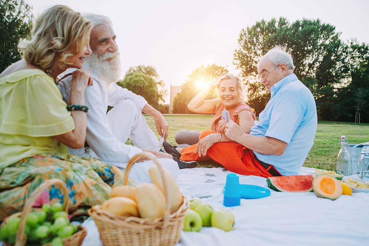 couples enjoying senior living