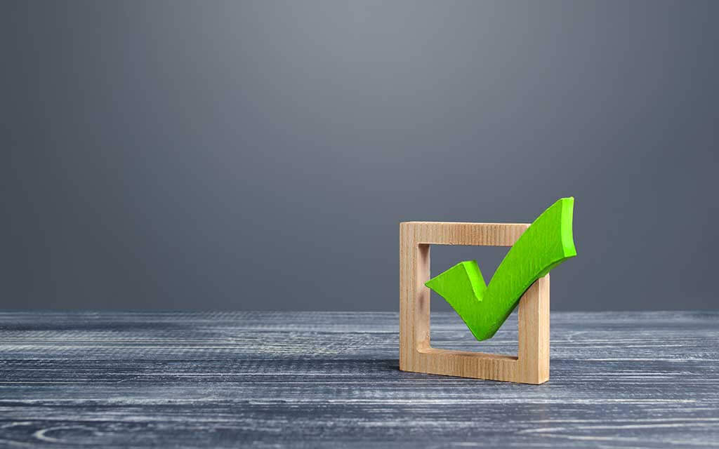 Green voting tick in a box. Checkbox. Democratic elections, referendum. The right to choose, change of power. Checklist for verification and self-discipline. Necessary quality criteria approval symbol Green voting tick in a box. Checkbox