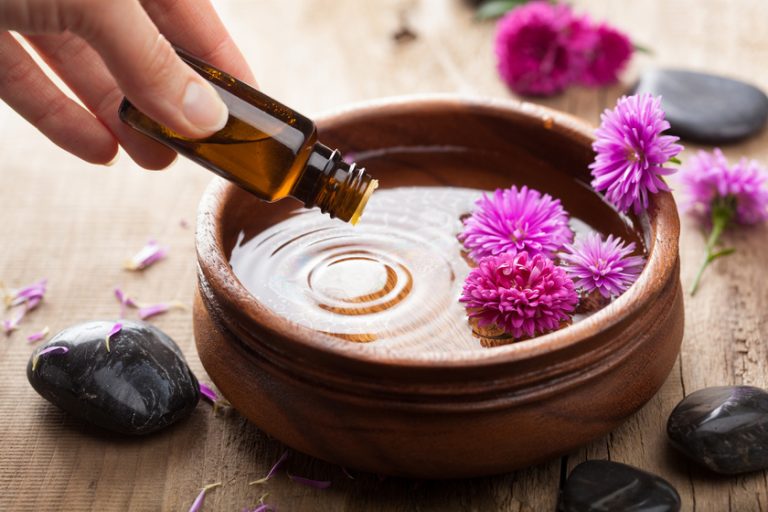 Surprising Benefits Of Aromatherapy For Seniors