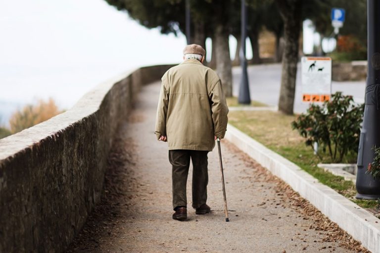 Tips For Preventing Seniors From Wandering Tips For Preventing Seniors From Wandering
