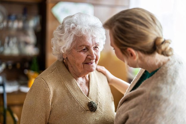 What You Should Know As A Primary Caregiver For Seniors