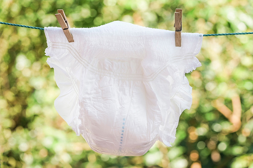 Adult Diaper Buying Guide: Essential Dos and Don'ts for Making the