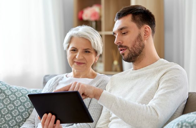 How To Discuss Senior Care With Your Aging Parent