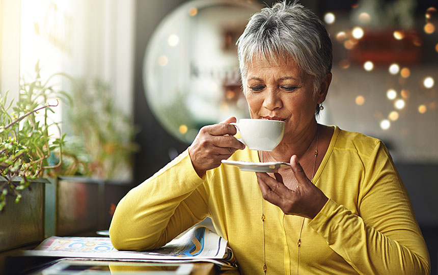 The world starts moving after my coffee.